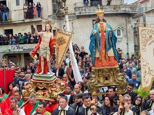 Calabrian Religious Rite of Cunfrunta